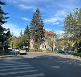 Casa, 20 camere, 550 mp Bucuresti/Primaverii