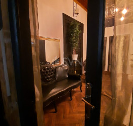 Casa, 20 rooms, 1096 mp Bucuresti/Piata Romana