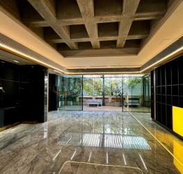 Casa, 20 rooms, 1800 mp Bucuresti/Aviatorilor