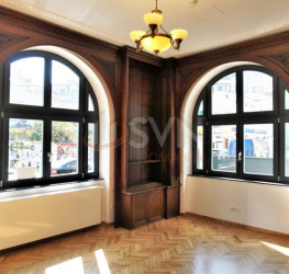 Casa, 3 camere, 250 mp Bucuresti/P-ta Romana