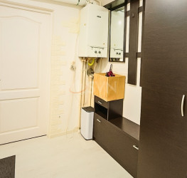 Casa, 3 camere, 84 mp Bucuresti/Parcul Carol