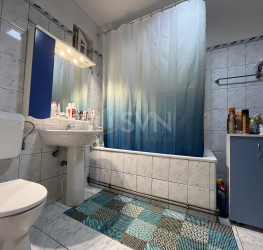 Casa, 3 camere, 85 mp Bucuresti/Chitila