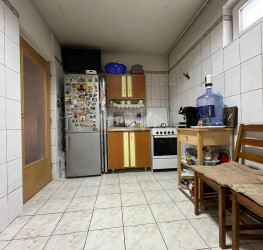 Casa, 3 camere, 85 mp Bucuresti/Chitila
