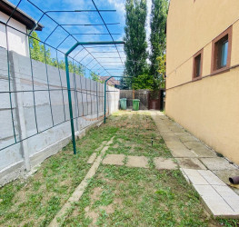 Casa, 3 camere, 92 mp Bucuresti/Straulesti