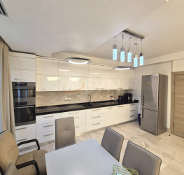 Casa, 3 camere, 98 mp Bucuresti/Pipera