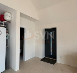 Casa, 3 rooms, 149 mp Dambovita/Centru