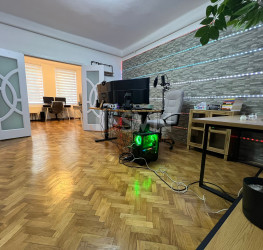 Casa, 3 rooms, 150 mp Bucuresti/Piata Victoriei