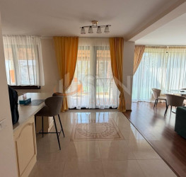 Casa, 3 rooms, 350 mp Bucuresti/Baneasa