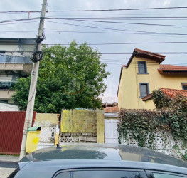 Casa, 3 rooms, 65 mp Bucuresti/Damaroaia