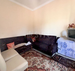 Casa, 3 rooms, 70 mp Bucuresti/Bucurestii Noi