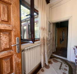 Casa, 3 rooms, 70 mp Bucuresti/Bucurestii Noi