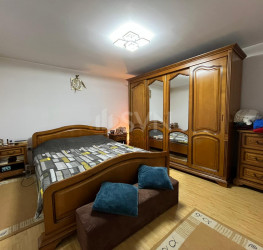 Casa, 3 rooms, 85 mp Bucuresti/Chitila