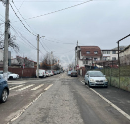 Casa, 3 rooms, 85 mp Bucuresti/Chitila