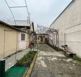 Casa, 3 rooms, 85 mp Bucuresti/Chitila