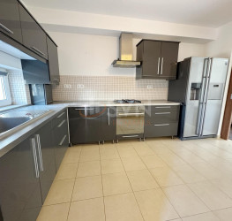Casa, 3 rooms, 90 mp Bucuresti/Pipera