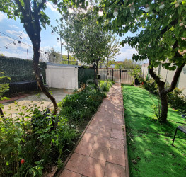 Casa, 3 rooms, 92 mp Bucuresti/Panduri