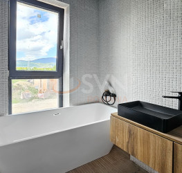 Casa, 3 rooms in Bliss Estate Brasov/Ghimbav Livada