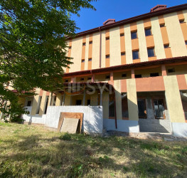 Casa, 30 rooms, 1700 mp Bucuresti/Virtutii