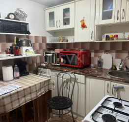 Casa, 4 camere, 100 mp Bucuresti/Bucurestii Noi