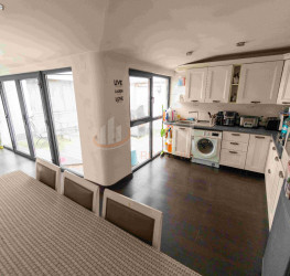 Casa, 4 camere, 111 mp Bucuresti/Vatra Luminoasa