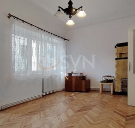 Casa, 4 camere, 120 mp Brasov/Centru