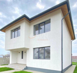 Casa, 4 camere, 124 mp Dambovita/Centru