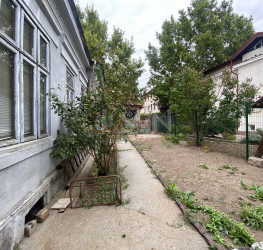 Casa, 4 camere, 126 mp Bucuresti/Parcul Carol