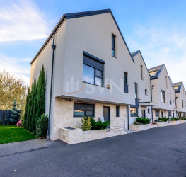 Casa, 4 camere, 126.58 mp Ilfov/Voluntari