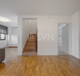 Casa, 4 camere, 127 mp Calarasi/Centru