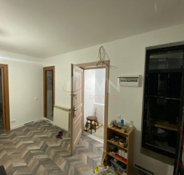 Casa, 4 camere, 129 mp Bucuresti/Crangasi