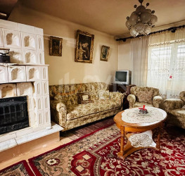 Casa, 4 camere, 140 mp Bucuresti/Progresul