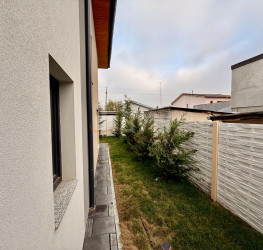 Casa, 4 camere, 140 mp Bucuresti/Straulesti