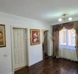 Casa, 4 camere, 150 mp Bucuresti/Mosilor