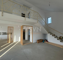 Casa, 4 camere, 152.84 mp Dambovita/Centru