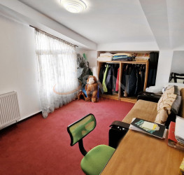 Casa, 4 camere, 161 mp Brasov/Astra