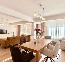 Casa, 4 camere, 166 mp Bucuresti/Iancu Nicolae