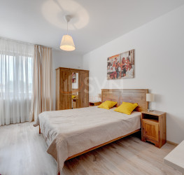 Casa, 4 camere, 167 mp Bucuresti/Iancu Nicolae