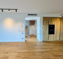 Casa, 4 camere, 170 mp Bucuresti/Pipera