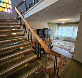 Casa, 4 camere, 175 mp Brasov/Centru Civic