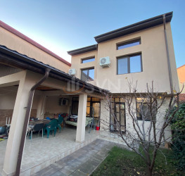 Casa, 4 camere, 180 mp Bucuresti/Giulesti