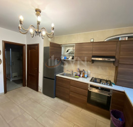 Casa, 4 camere, 180 mp Bucuresti/Giulesti