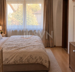 Casa, 4 camere, 190 mp Bucuresti/Iancu Nicolae