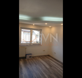 Casa, 4 camere, 190 mp Bucuresti/Iancu Nicolae