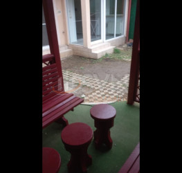 Casa, 4 camere, 190 mp Bucuresti/Iancu Nicolae
