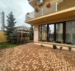 Casa, 4 camere, 200 mp Bucuresti/Prelungirea Ghencea