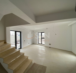 Casa, 4 camere, 200 mp Bucuresti/Giulesti