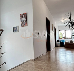 Casa, 4 camere, 206 mp Brasov/Tractorul