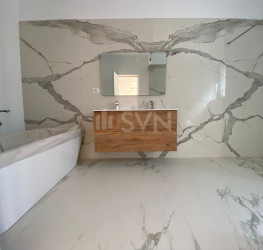 Casa, 4 camere, 220 mp Bucuresti/Baneasa