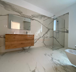 Casa, 4 camere, 220 mp Bucuresti/Baneasa