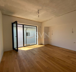 Casa, 4 camere, 220 mp Bucuresti/Baneasa